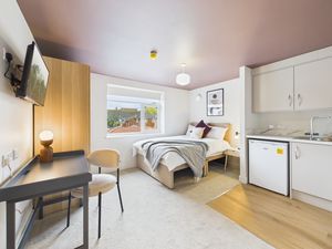 Photo 2- click for photo gallery